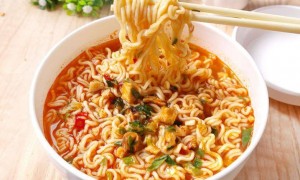 俄罗斯采购中国5万箱方便面，没几天嚷嚷退货，原因令人哭笑不得