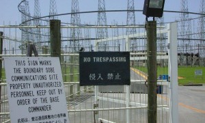 25公里外就是波兰边境，俄罗斯建了一座巨型天线，让北约如鲠在喉